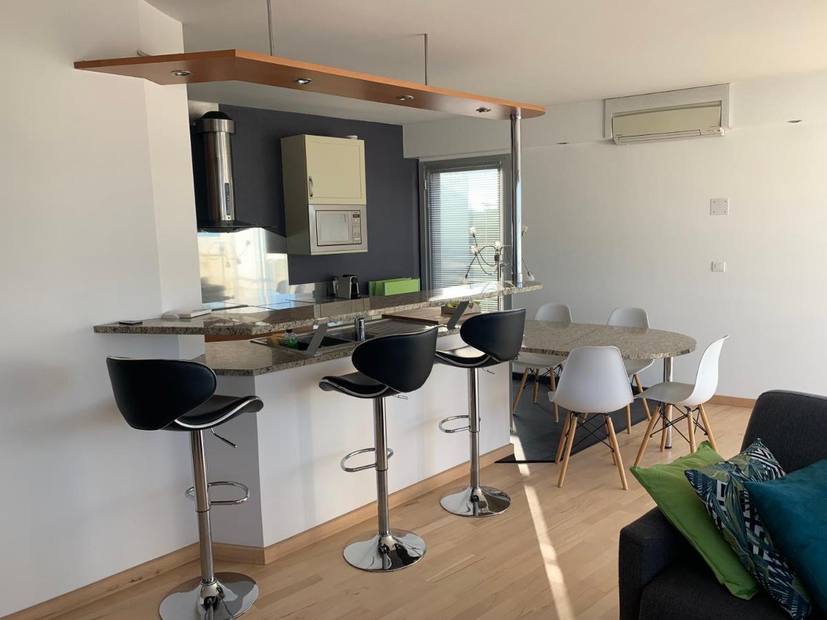 Appt 4 Pers, Centre-Ville Tout A Pieds, Plage 300M, Apercu Mer, Tres Calme Parking Prive, Possibilite Garage Et Location Velos Electriques Ρουαγιάν Εξωτερικό φωτογραφία